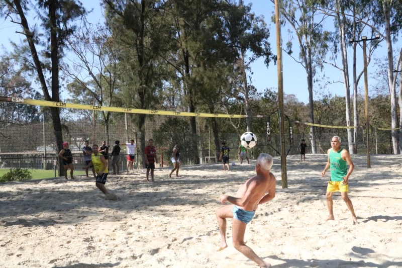 Noticia quadras-de-areia-inauguradas